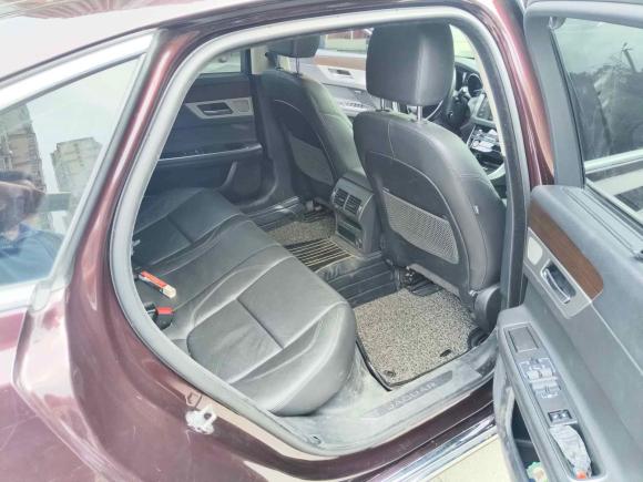 [南昌·赣A] 二手捷豹捷豹XFL2018款 XFL 2.0T 200PS 精英版