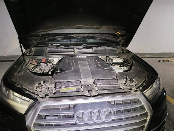[杭州·浙A] 二手奥迪奥迪Q72019款 45 TFSI 舒适型
