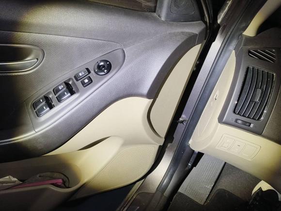 [广州·粤E] 二手现代悦动2011款 1.6L 自动舒适型