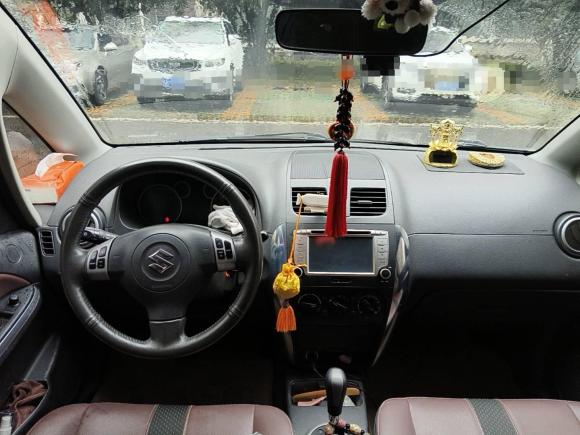 [合肥·皖A] 二手铃木天语 SX42012款 1.6L 自动锐骑型