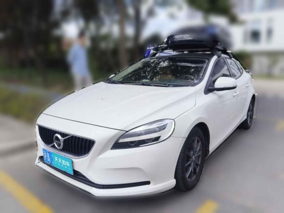 [上海·沪A] 二手沃尔沃沃尔沃V402018款 T3 智逸版