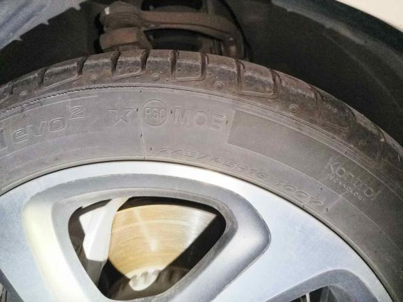 [无锡·苏B] 二手奔驰奔驰E级2018款 改款 E 300 L 运动豪华型