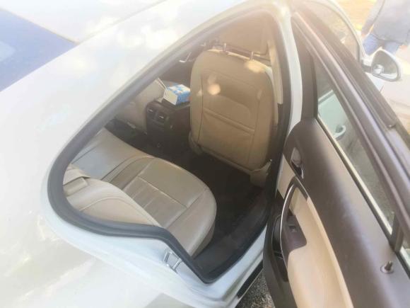 [苏州·苏E] 二手别克君威2012款 2.0L 豪华版