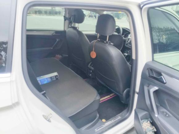 [上海·沪E] 二手大众途观L2017款 380TSI 自动四驱旗舰版