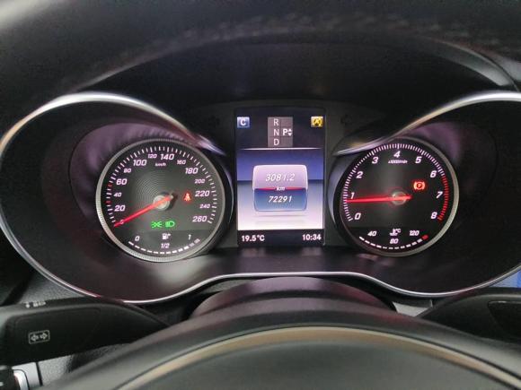 [广州·粤A] 二手奔驰奔驰C级2018款 C 200 L 运动版