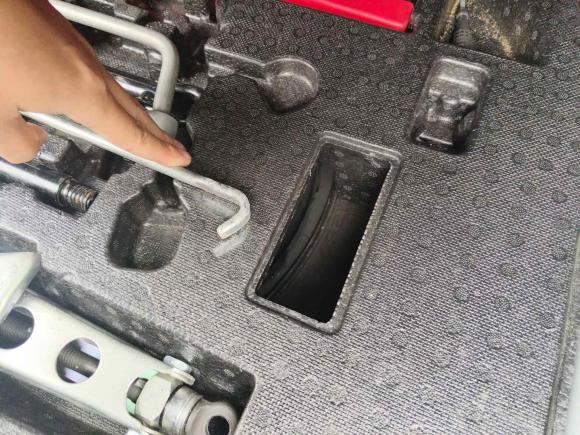 [南通·苏F] 二手丰田卡罗拉2019款 双擎 1.8L E-CVT GL-i精英版