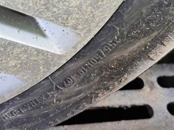 [武汉·鄂A] 二手奔驰奔驰M级2012款 ML 350 动感型