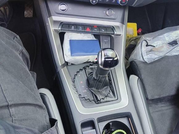 [湖州·浙E] 二手奥迪奥迪Q32021款 35 TFSI 时尚动感型