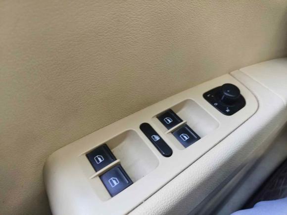 [武汉·鄂A] 二手斯柯达昊锐2012款 1.8TSI 自动贵雅版