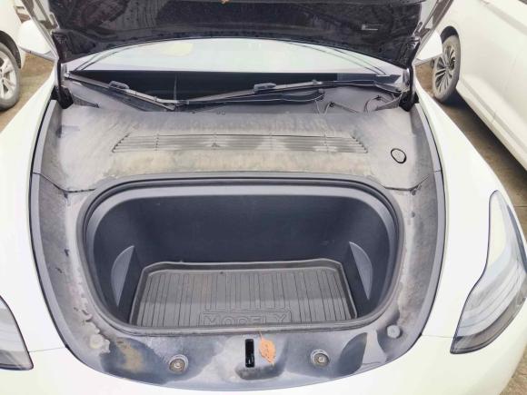 [上海·沪A] 二手特斯拉Model Y2022款 改款 后轮驱动版