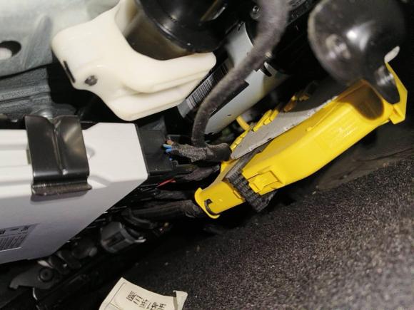 [深圳·粤B] 二手宝马宝马1系2018款 改款 120i 设计套装型