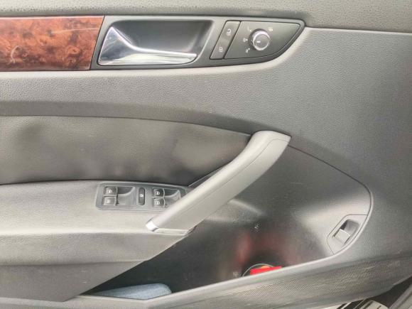 [义乌·浙G] 二手大众帕萨特2011款 2.0TSI DSG御尊版