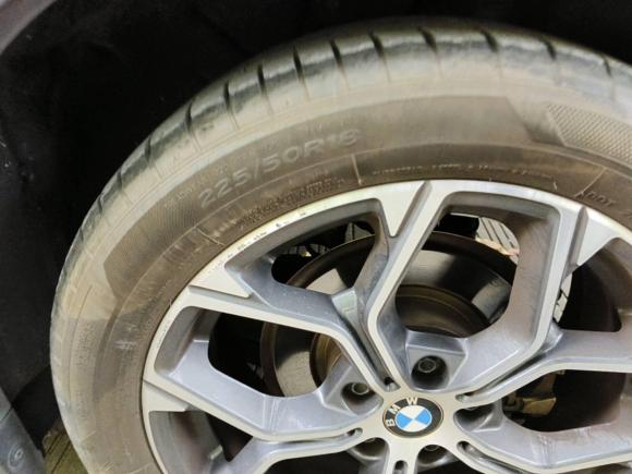 [上海·沪L] 二手宝马宝马X12020款 sDrive25Li 领先型