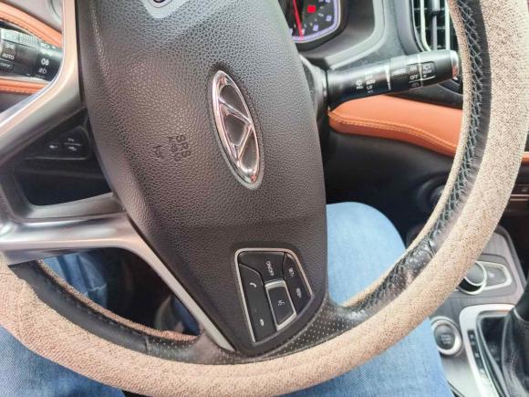 [杭州·浙A] 二手奇瑞瑞虎72016款 2.0L CVT耀臻版