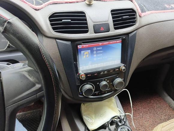 [深圳·粤T] 二手五菱汽车五菱宏光2014款 1.5L S标准型