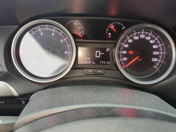 [杭州·浙A] 二手标致标致4082015款 1.2T 自动豪华版