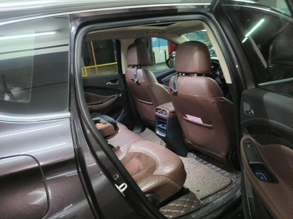 [苏州·苏E] 二手别克昂科威Plus2016款 28T 四驱精英型