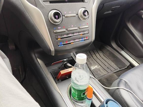 [苏州·苏E] 二手林肯林肯MKC2014款 2.0T 四驱尊雅版