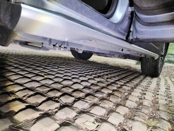 [上海·沪M] 二手荣威荣威RX82018款 30T 智联网两驱至尊版