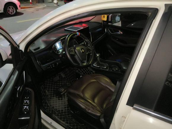 [无锡·苏B] 二手宝骏宝骏5602017款 1.5T DCT旗舰型