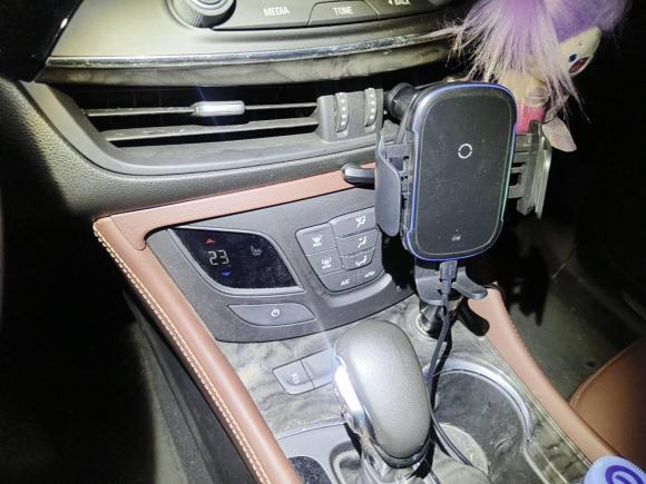 [南通·苏A] 二手别克昂科威Plus2014款 28T 四驱精英型