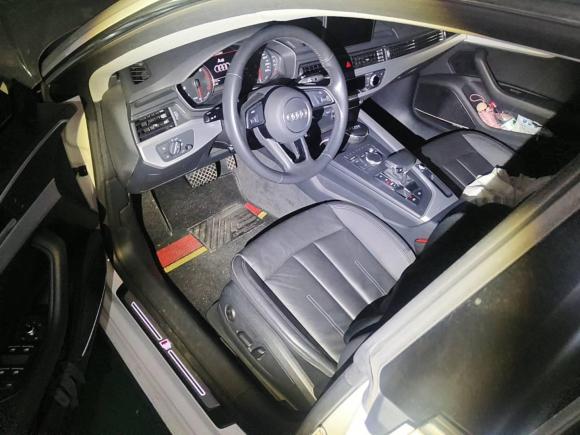 [杭州·浙A] 二手奥迪奥迪A52017款 Sportback 40 TFSI 时尚型