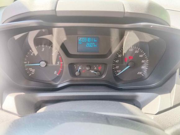 [青岛·鲁U] 二手福特全顺2019款 2.0T柴油多功能商用车中轴中顶6座国VI