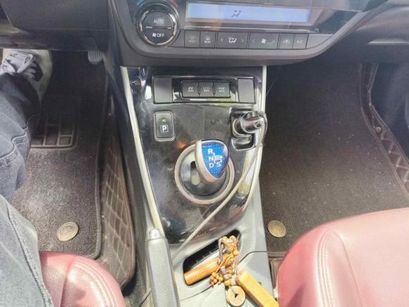 [南通·苏F] 二手丰田雷凌2016款 双擎 1.8H GS E-CVT精英天窗版