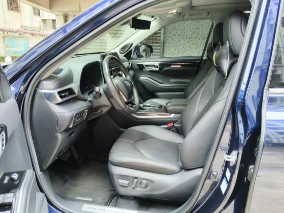 [佛山·粤E] 二手丰田汉兰达2022款 双擎 2.5L 四驱至尊版 7座