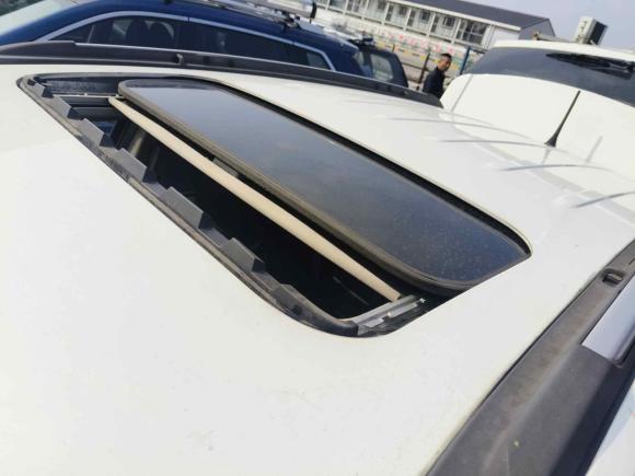 [上海·沪C] 二手Jeep指南者2014款 2.0L 两驱运动版