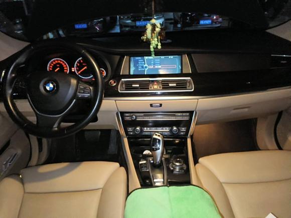 [南昌·赣A] 二手宝马宝马5系GT2011款 535i 典雅型