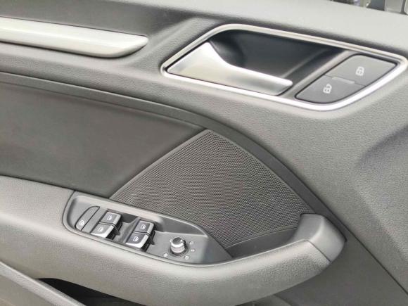 [上海·沪B] 二手奥迪奥迪A32016款 Limousine 35 TFSI 风尚型