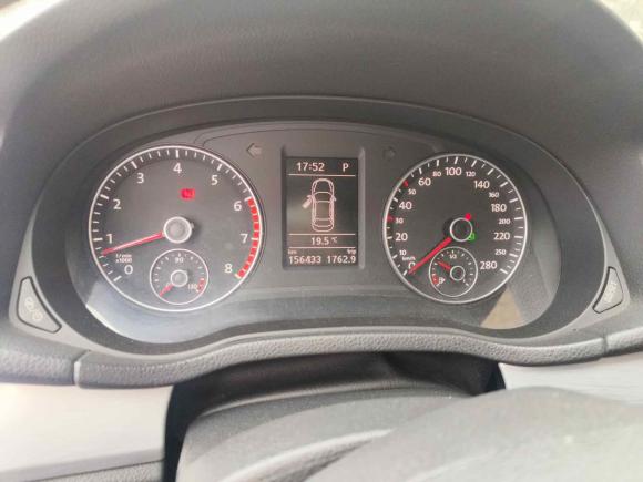 [广州·桂D] 二手大众帕萨特2014款 1.8TSI DSG尊荣版