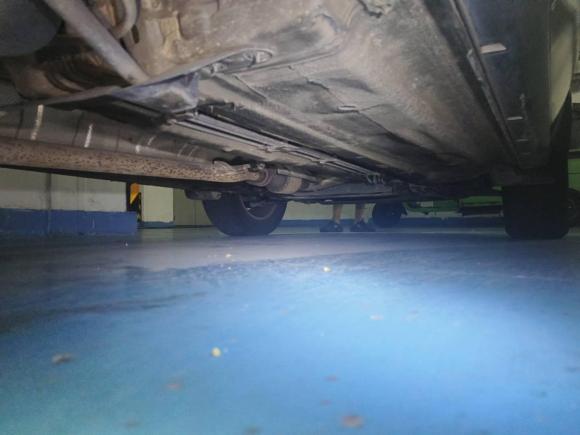 [深圳·粤B] 二手雷诺科雷傲2010款 2.5L 两驱时尚型