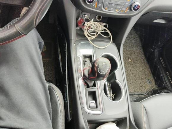 [无锡·苏B] 二手雪佛兰探界者2018款 535T 自动驭界版