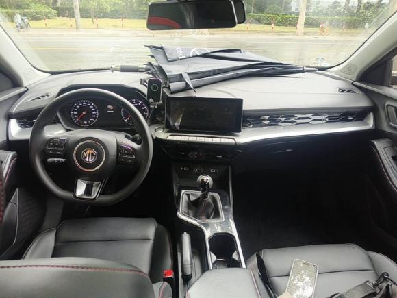 [上海·浙F] 二手名爵MG52022款 180DVVT 手动青春豪华版