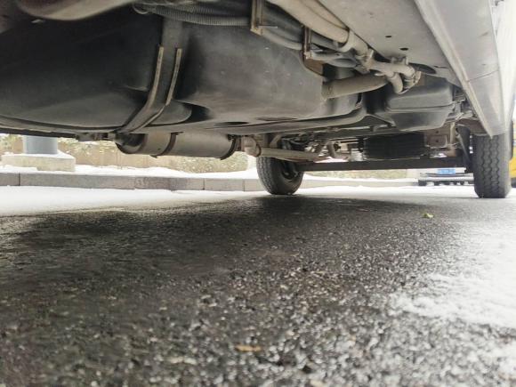 [南京·苏A] 二手东风御风御风2021款 2.3T V9物流车长轴中顶6-9座国V WP2.3