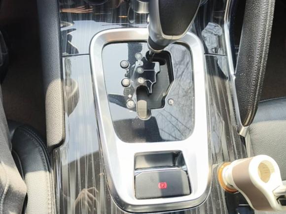 [武汉·鄂A] 二手标致标致30082013款 2.0L 自动潮流版