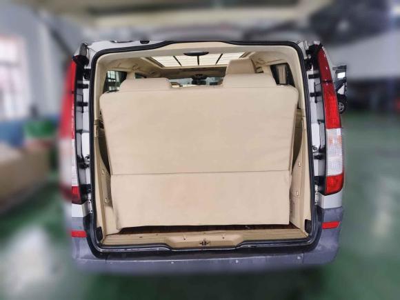 [上海·沪A] 二手奔驰威霆2013款 2.1T 精英版