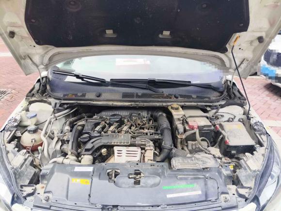 [济南·鲁A] 二手标致标致308S2015款 1.2T 自动劲驰版