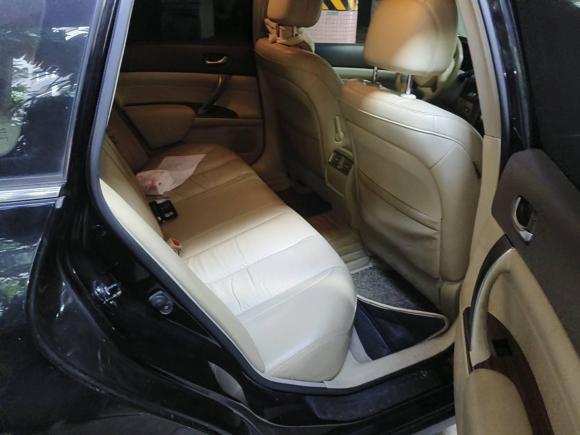 [广州·粤A] 二手日产天籁2011款 2.5L XL领先版