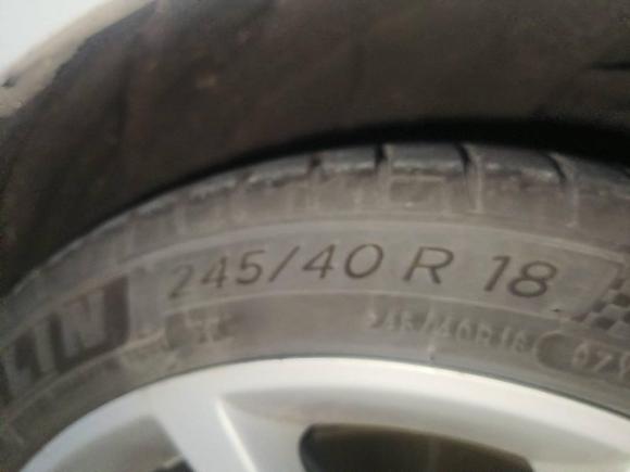 [西安·陕A] 二手奥迪奥迪A4L2017款 45 TFSI quattro 运动型