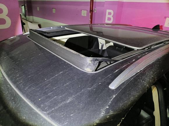 [武汉·鄂E] 二手凯迪拉克凯迪拉克XT52018款 28T 四驱豪华型