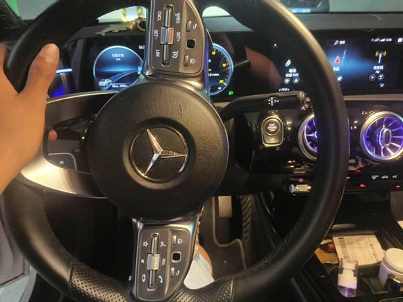 [南通·苏F] 二手奔驰奔驰A级2020款 A 200 L 运动轿车