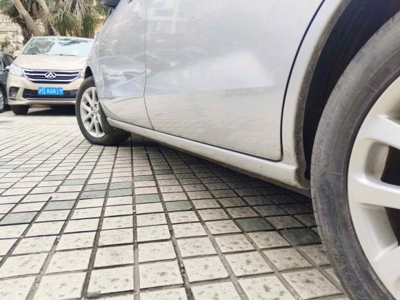 [上海·沪G] 二手马自达马自达52008款 2.0 手动舒适型