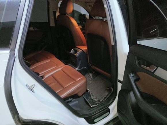 [南昌·赣A] 二手奥迪奥迪Q52015款 40 TFSI 进取型