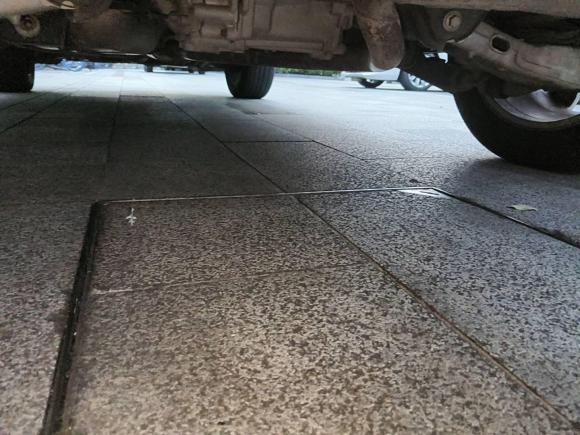 [宁波·浙B] 二手路虎发现神行2015款 2.0T SE