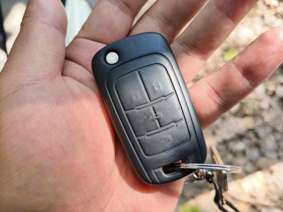 [上海·沪C] 二手雪佛兰迈锐宝2012款 2.0L 自动豪华版