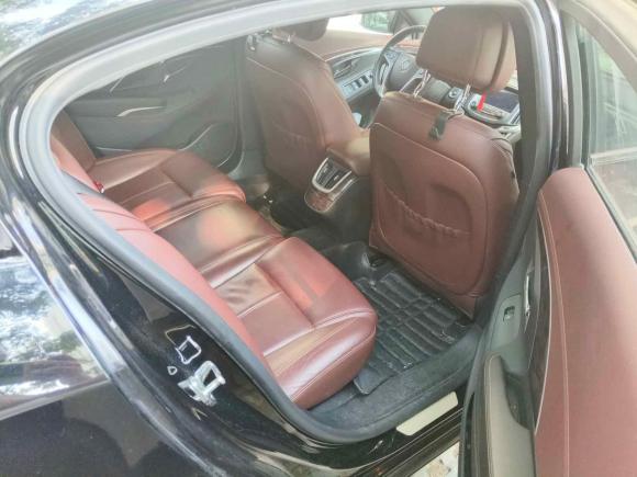 [无锡·苏B] 二手别克君越2013款 2.4L SIDI精英舒适型