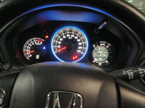 [上海·沪C] 二手本田本田XR-V2015款 1.8L EXi  CVT舒适版